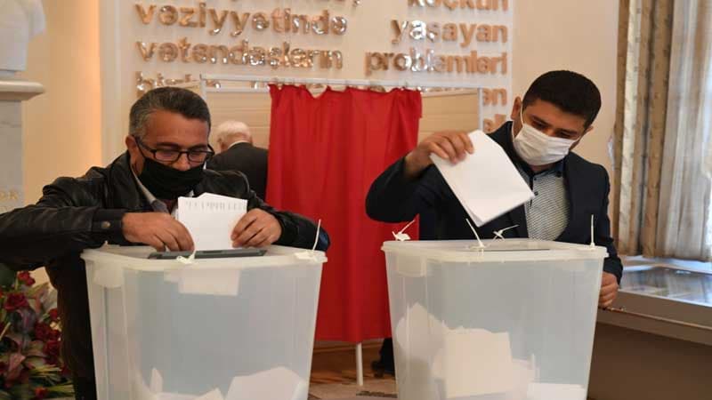 Dövlət Komitəsi yanında İctimai Şuraya seçkilər keçirildi