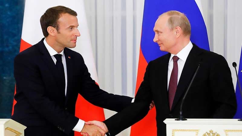 Putin və Makron Qarabağı müzakirə ediblər