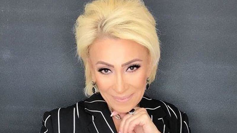 Əməkdar artist koronavirusa Firuzə İbadovanın anasının yasında yoluxub