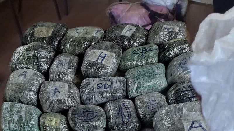Polis əməliyyat keçirdi, 128 kq narkotik götürüldü (VİDEO)
