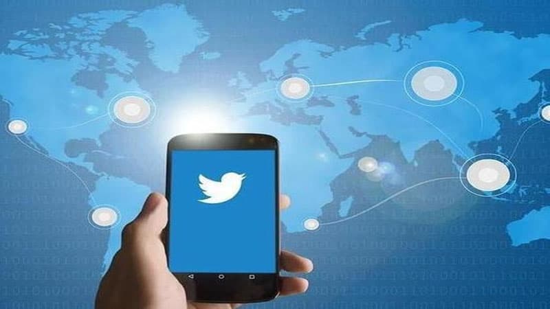 Rusiyada Twitter 24, Facebook və Google 20 milyon cərimələnə bilər