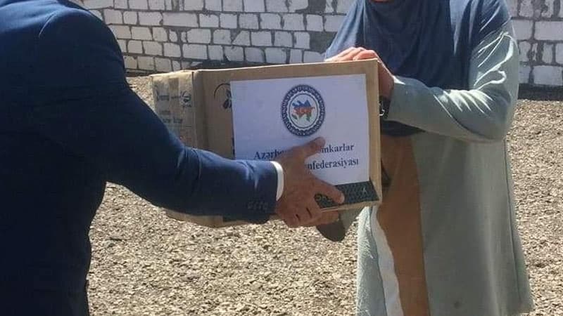 Ağstafada Vətən müharibəsi şəhidlərimizin ailələrinə sovqatlar təqdim olundu (FOTOLAR)