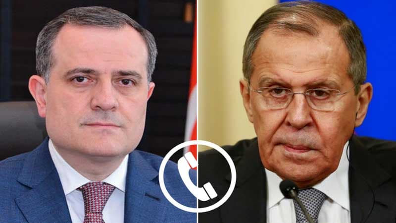 Ceyhun Bayramov sərhəddəki gərginliyə görə Lavrovla danışdı