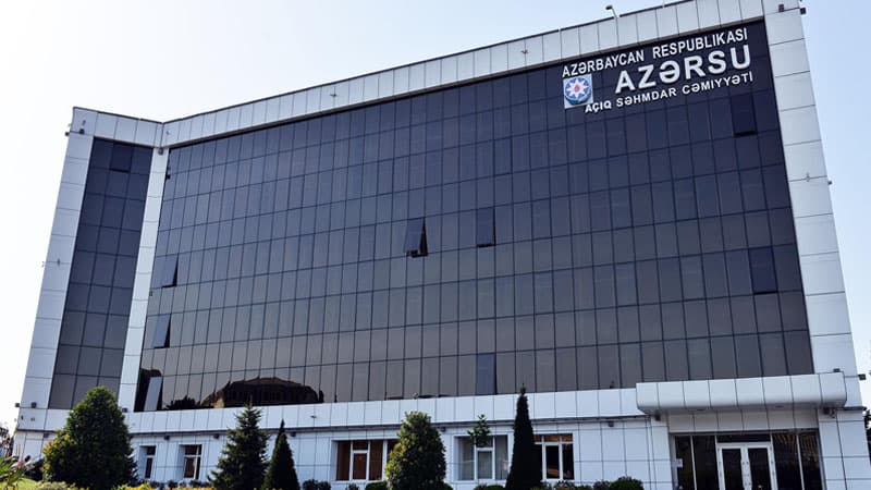 18 gündür “başsız” qalan “Azərsu”:  Qurum hara birləşdiriləcək?