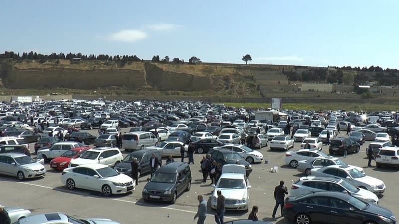 Məntiqsiz bahalaşma: Gömrük idxal rüsumları avtomobil bazarını çökdürür