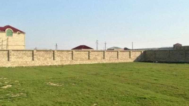 Bakı və ətraf kəndlərdə torpaq sahələrinin qiyməti kəskin artdı (EKSPERT)