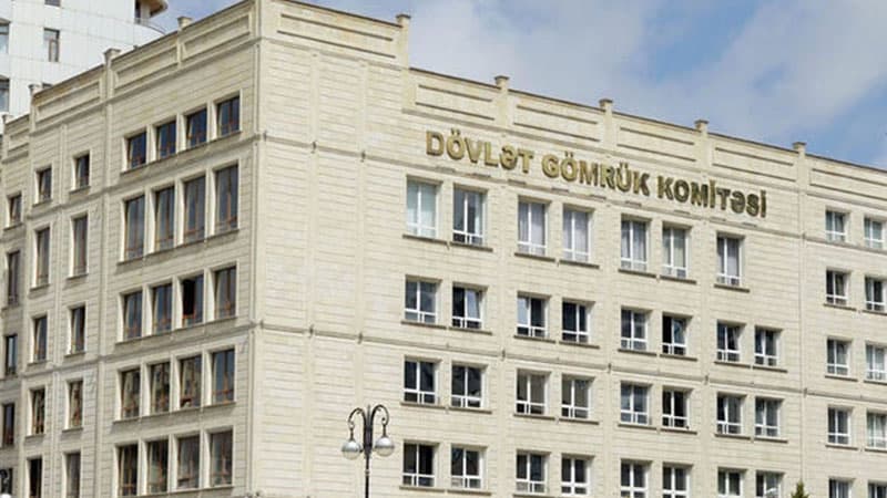 Deputat Gömrük Komitəsini ittiham etdi