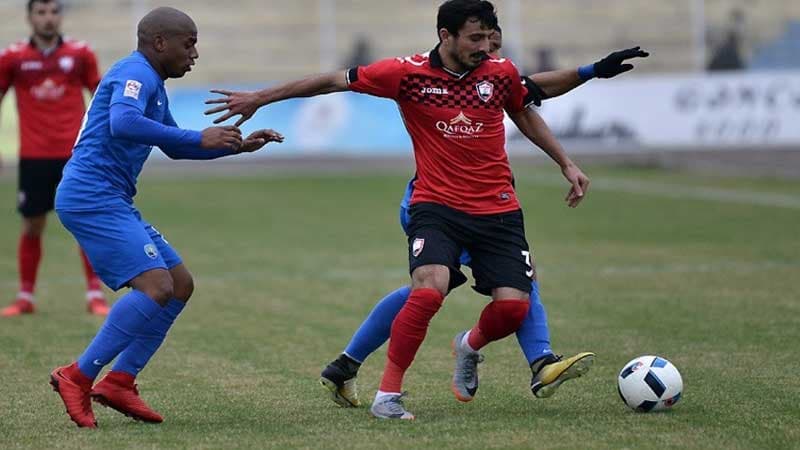 "Sabah" millimizin futbolçusu ilə vidalaşdı