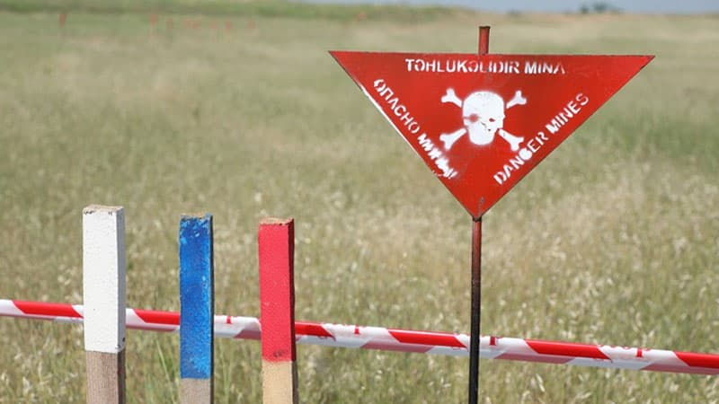 Azad edilmiş ərazilərə təkrar keçən 20 nəfər minaya düşərək ölüb