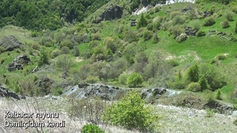 Kəlbəcərin Dəmirçidam kəndindən görüntülər (VİDEO)