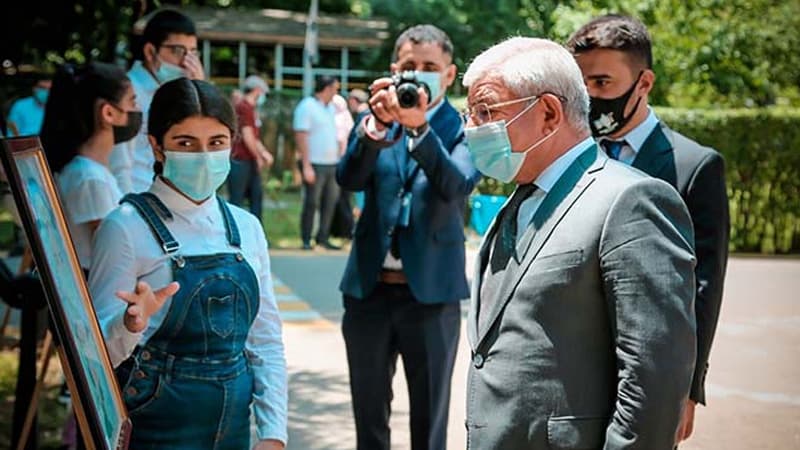 Masallı Bioloji Təbabət Klinikasında uşaqların rəsm sərgisi keçirildi (FOTOLAR)