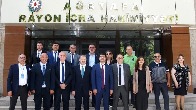 Türkiyənin “Hədiyyə karvanı” Qarabağ müharibəsi şəhidlərinin övladları üçün Ağstafaya yola düşdü