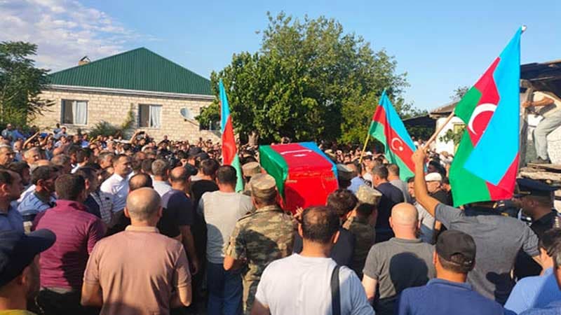 Şəhidimiz dəfn olundu (FOTOLAR)