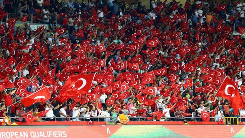 İtaliyadan diplomatik qalmaqal yaradacaq qərar: Türkiyəli azarkeşlər...