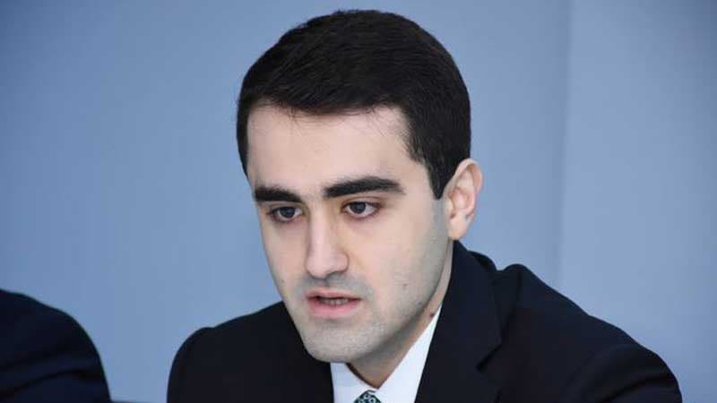 Nazirlikdə yüksək vəzifə verilən 30 yaşlı gənc kimdir?