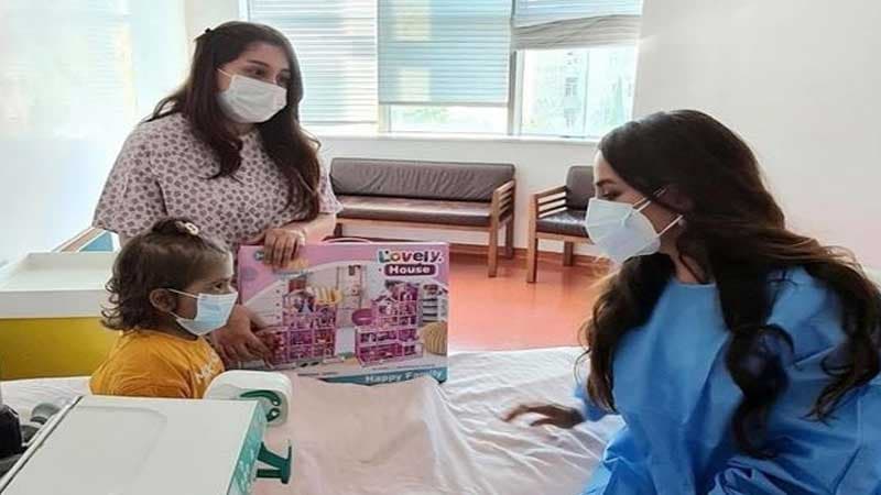Leyla Əliyeva Talassemiya Mərkəzində müalicə alan uşaqlarla (FOTO)