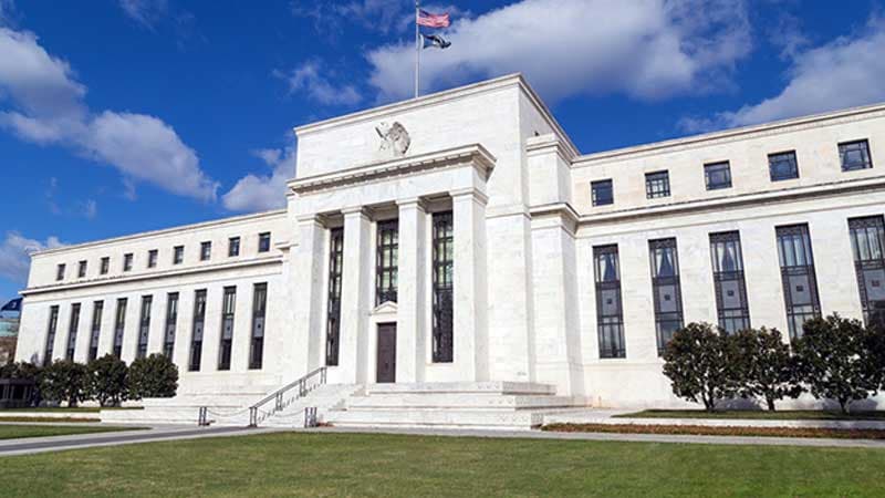 FED uçot dərəcəsi ilə bağlı qərarını açıqladı