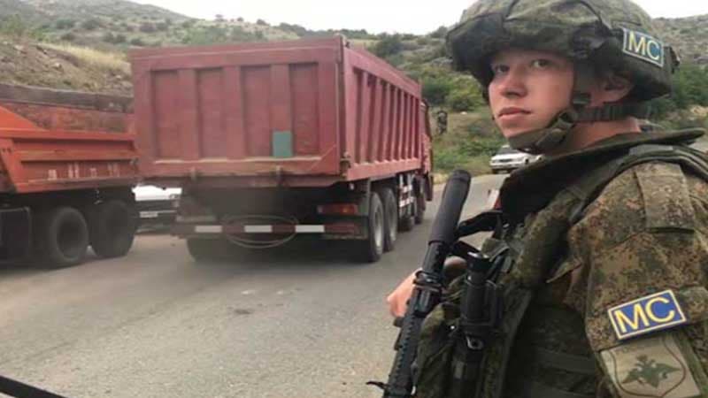 Ruslar Suqovuşan-Kəlbəcər yolu ilə ermənilərə yük daşıdı (FOTO)