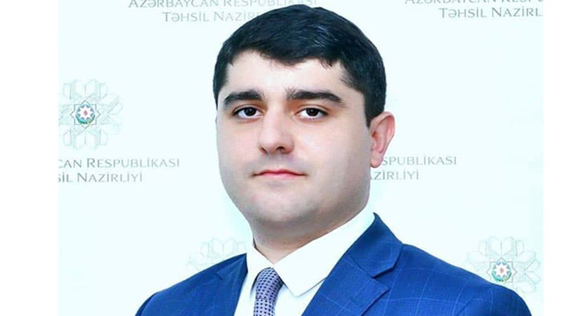 Yeni prorektor qayınatasını əvəzləyib?