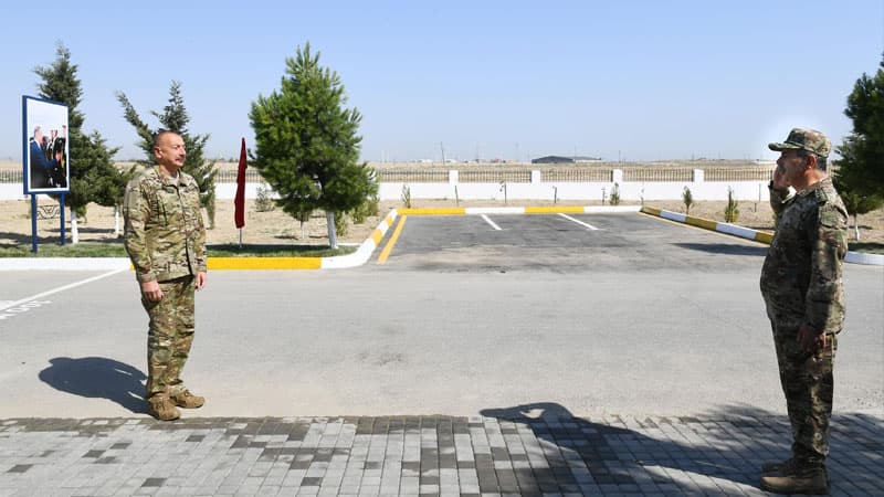 Prezident Hərbi Hava Qüvvələrinin yeni hərbi şəhərciyində (YENİLƏNİB/FOTO)