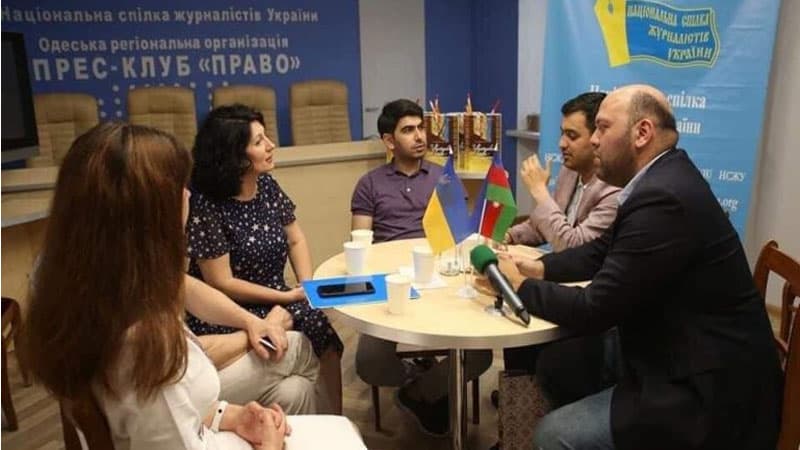 Azərbaycanlı jurnalistlər Ukraynanın nüfuzlu media rəhbərləri ilə görüşüb (FOTOLAR)