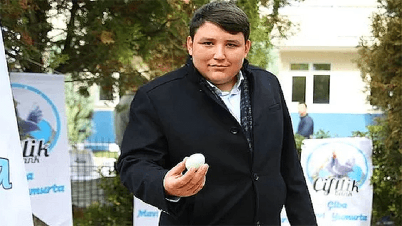 Məşhur dələduz “Tosuncuk” polisə təslim oldu (FOTO)