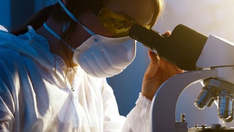 SARS-CoV-2-nin daha çox yoluxucu variantları necə ortaya çıxır? - Alimlər
