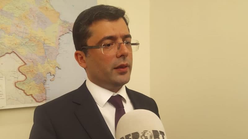 MEDİA jurnalistlərə vəsiqə verəcək