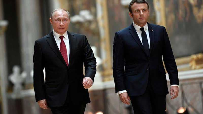 Putinlə Makron Qarabağdan danışdı