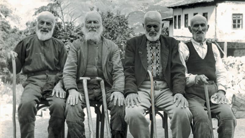 Azərbaycanda 100 yaşdan çox yaşayanlar artıb, orta yaş ömrü qısalıb - PARADOKS