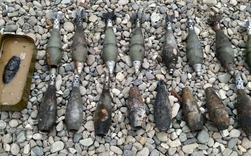 Cəbrayılda ağ fosfor tərkibli sursatlar aşkarlandı (FOTO)