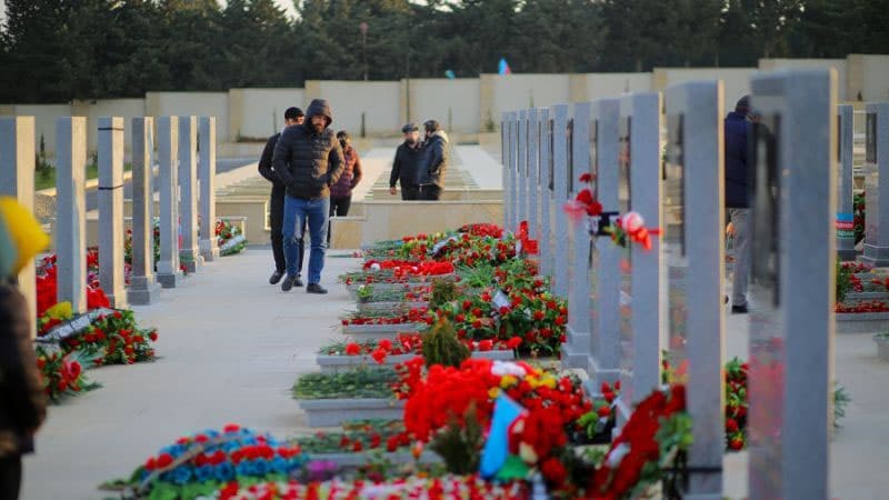 Jurnalistlərin şəhid ailələrindən pul alması faktı araşdırılır