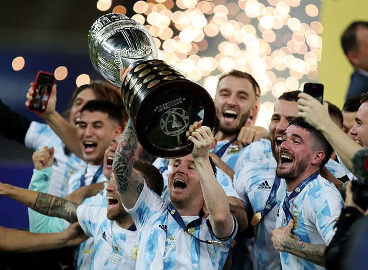 Messi beşinci cəhddə Amerika Kubokunu qazandı, Argentina Braziliyanı məğlub etdi (FOTO)