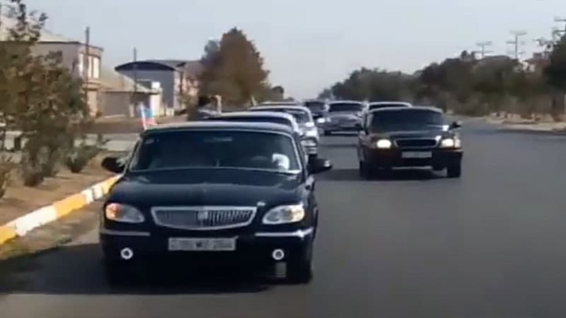 Toy kortejində qəza, ölən və yaralananlar var (SİYAHI)