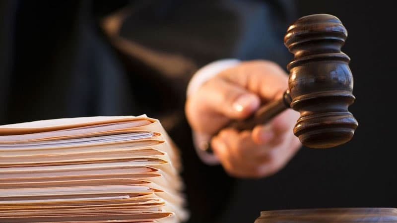 “Şərurlu İsfəndiyar” və keçmiş deputatın oğlu məhkəməyə verildi