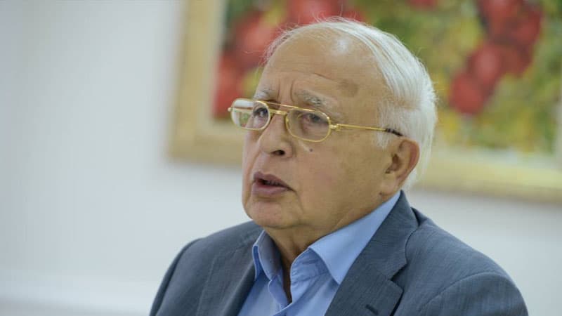Elçin: “Əkrəm Əylislinin tək qalması mənə pis təsir edir”