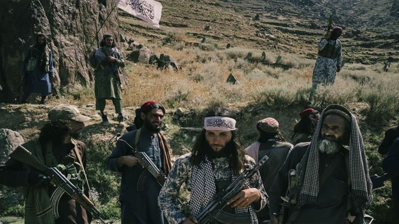 Şəriət qayıtdı: Saqqal qırxmaq, siqaret yasaqlandı, qadınlar isə...