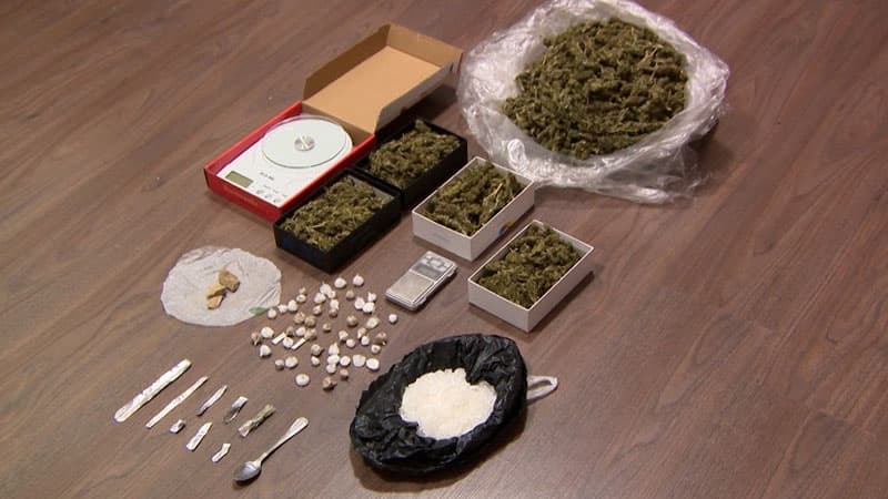 Bakıda “patı” satan şəxs saxlanıldı (VİDEO)
