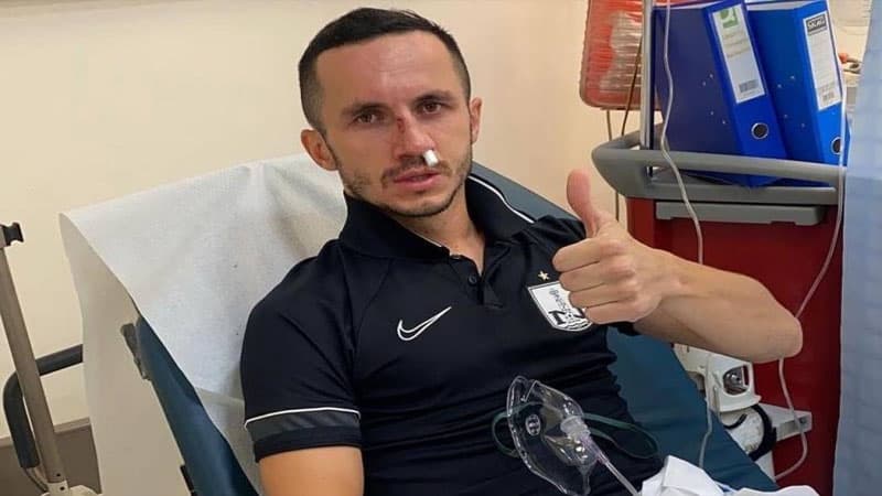 "Olimpiakos"la oyunda ağır zədələnən millimizin üzvü: "Hər şey yaxşıdır"