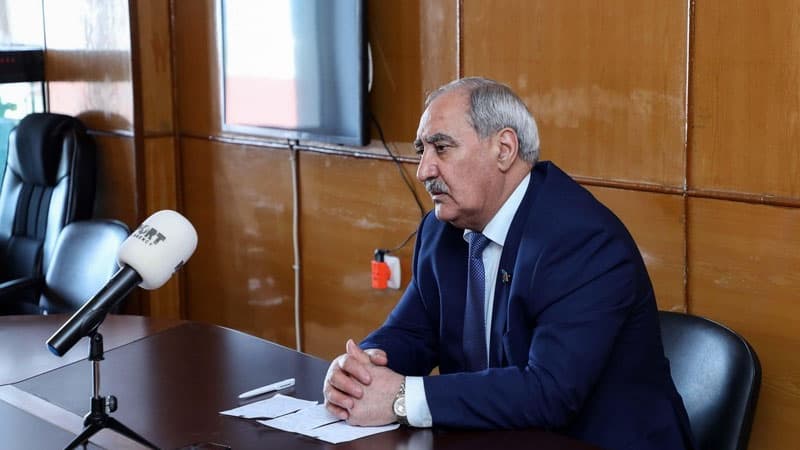 Fəzail Ağamalı: "Eldəniz Səlimov polisə deyib ki, fəxr elə səni deputat döyüb"