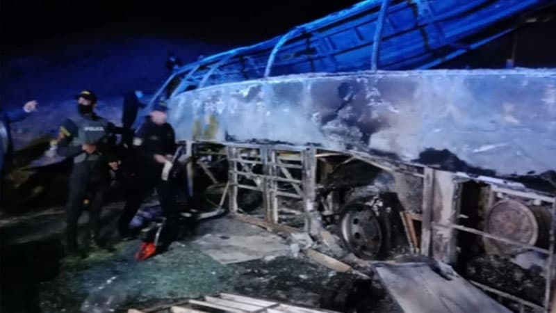 Türkiyədə dəhşətli qəza: 9 ölü, 30 yaralı var