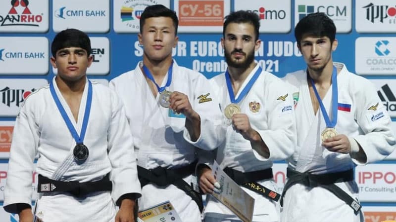 Cüdoçularımız Rusiyada 2 medal qazandı (FOTO)