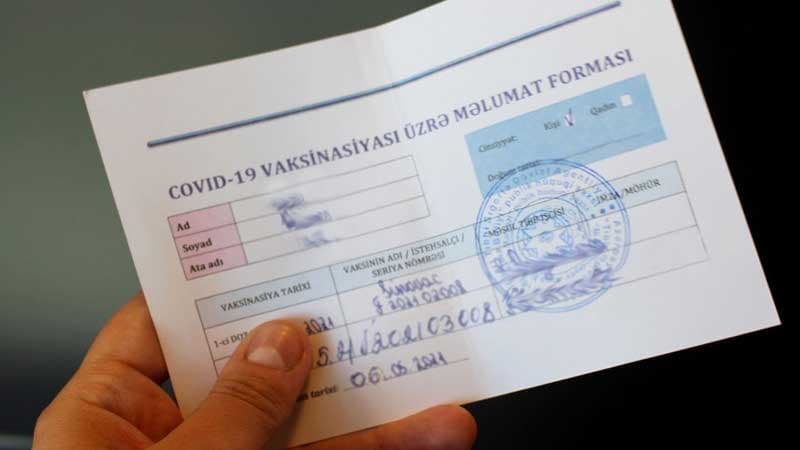 Baş infeksionist: “Saxta COVID-19 pasportu alanlar ciddi təhlükə mənbəyidir”