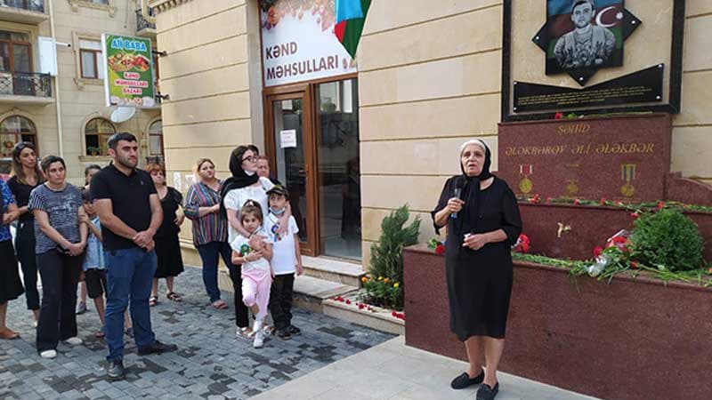 Şəhidin adına tikilən bulağın açılışı oldu