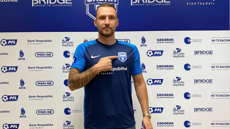 "...Yüksək yerlər uğrunda mübarizə aparacağıq" - "Sabah"ın futbolçusu