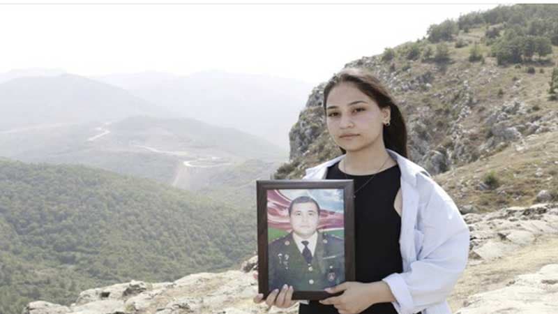 Vətən Müharibəsi Qəhrəmanının qızı Şuşada (FOTO)
