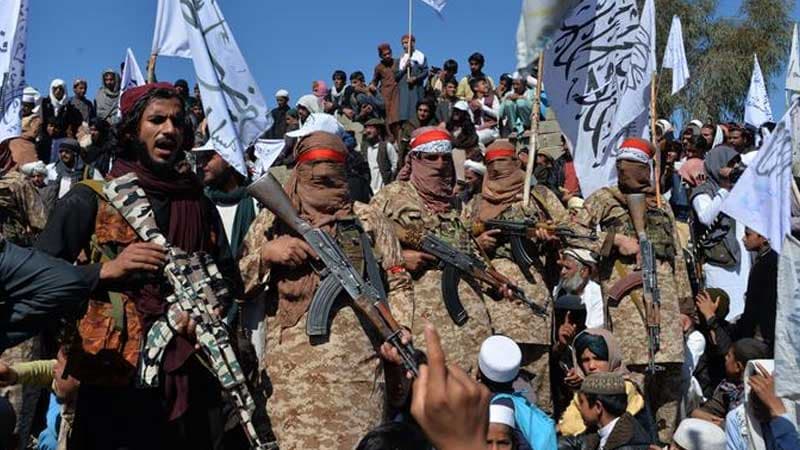 “Taliban” Kabil hava limanına girişi bloklayıb