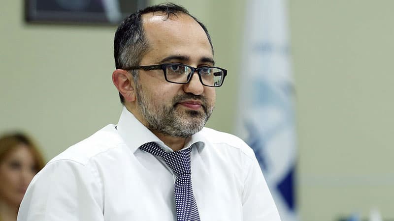 Hüquqşünasdan təklif: Korrupsionerlər ömürlük azadlıqdan məhrum edilsin