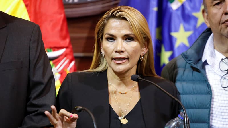 Keçmiş xanım prezident həbsxanada intihara cəhd etdi