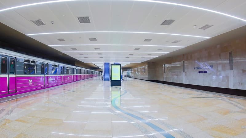 Bakıda bu metrostansiya çökür? (AÇIQLAMA)